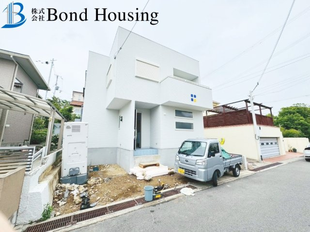 「LDKは広々約18帖」「南向きバルコニー」　塩屋町6丁目のその他