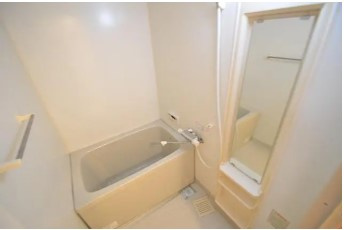 岐阜県多治見市　一棟アパートの浴室