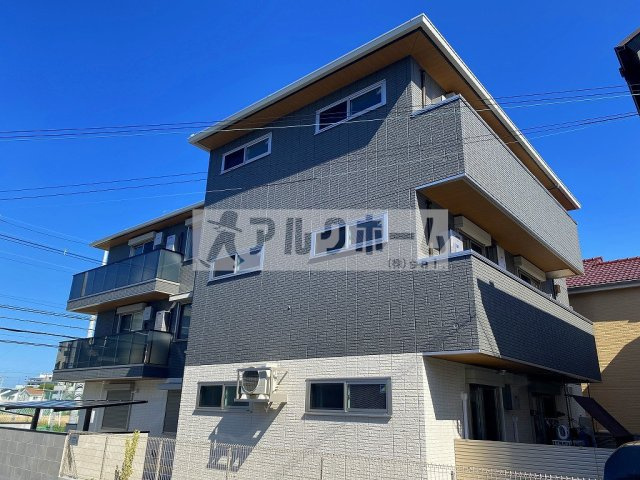 ピュアハイツⅡの外観