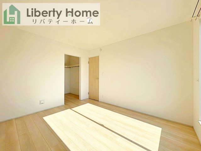 水戸市内原町984番　新築戸建　A号棟の寝室