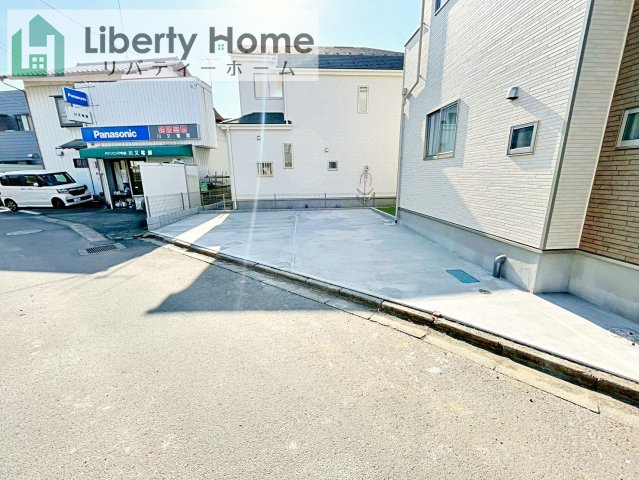 水戸市内原町984番　新築戸建　A号棟の駐車場