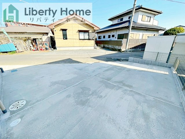 水戸市内原町984番　新築戸建　A号棟の駐車場