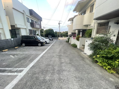 【その他】 | コミュニティハウス嘉数 | ※前面道路♪