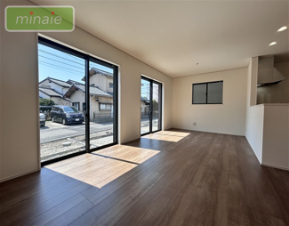 【居間・リビング】 | WIC　ファミリークローク　船橋市新高根3　全2棟　B号棟 | 同タイプ