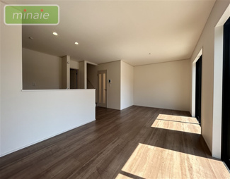 【居間・リビング】 | WIC　ファミリークローク　船橋市新高根3　全2棟　B号棟 | 同タイプ