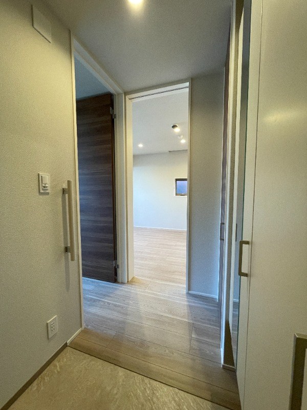 プレミアス上野毛の玄関