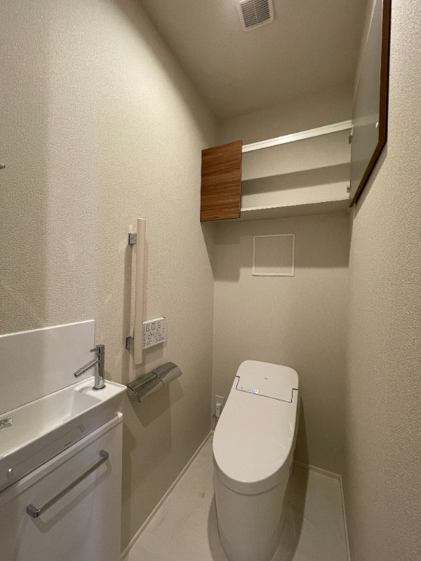 プレミアス上野毛のトイレ|手洗い場付き♪