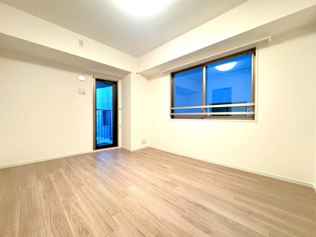 京都市営烏丸線「烏丸御池」駅徒歩５分◆リフォーム済み角住戸３ＬＤＫ◆ペット可◆パークホームズ烏丸御池の洋室|洋室