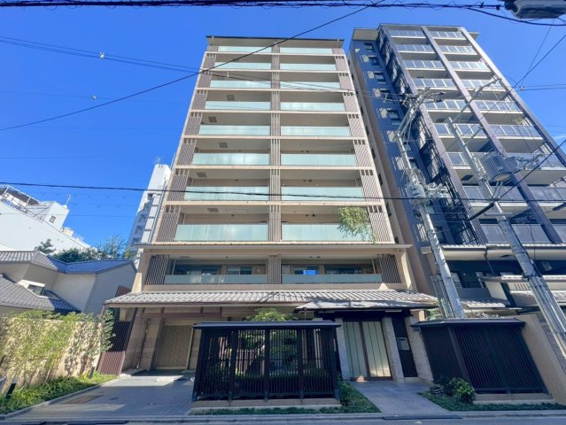 京都市営烏丸線「烏丸御池」駅徒歩５分◆リフォーム済み角住戸３ＬＤＫ◆ペット可◆パークホームズ烏丸御池の外観|外観