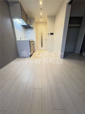 【居間・リビング】 | スプランディッド弁天町DUE