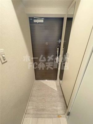 【玄関】 | スプランディッド弁天町DUE