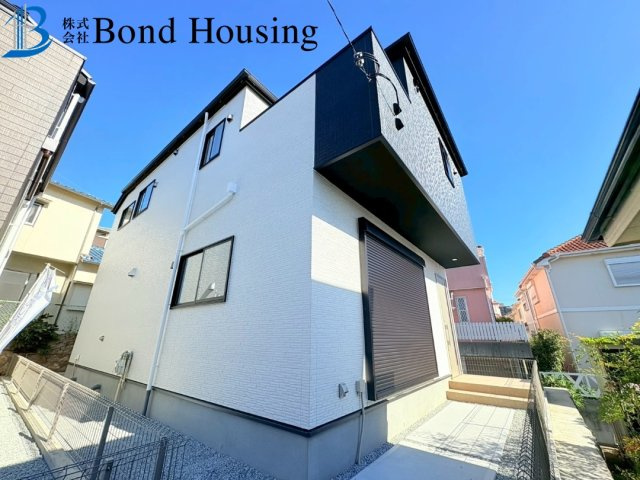 「ペニンシュラキッチン採用」朝霧山手町　全2棟　1号棟の外観