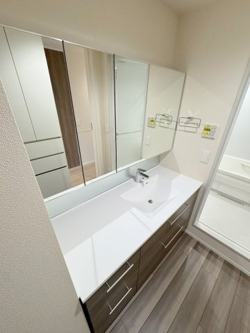 (仮称）東１丁目メゾンの洗面所|★独立洗面台★