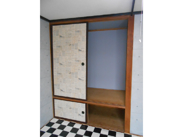 シャルロット愛国の収納