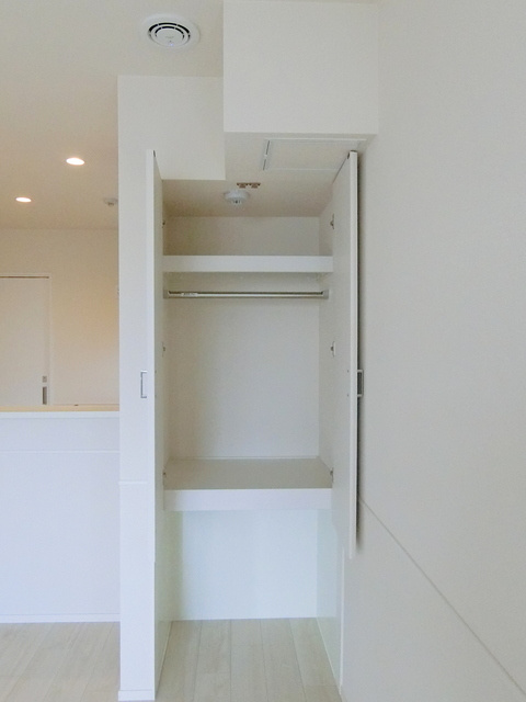 フェリシア桃井の収納|★下部ペットスペース付収納★