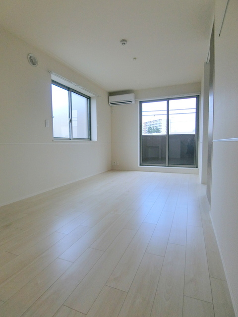 フェリシア桃井の居間・リビング|★洋室★