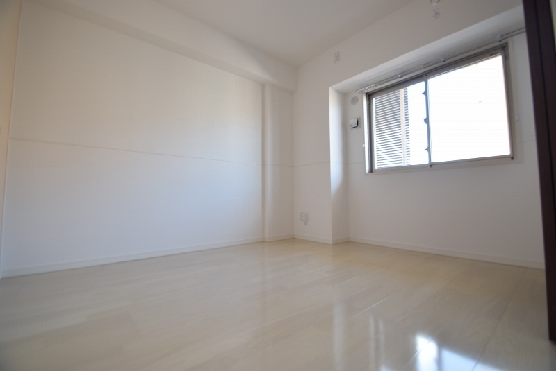 ＬＵＭＩＥＲＥの洋室|洋室