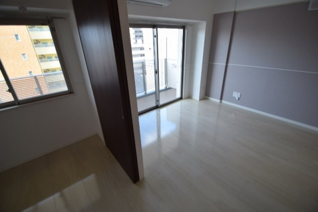 ＬＵＭＩＥＲＥの寝室|綺麗な室内