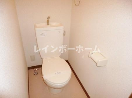 アムールHAPPINESSのトイレ