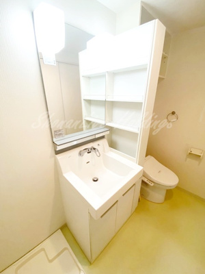 【洗面所】 | YAMAKI TOWER | シャワー付き洗面台♪