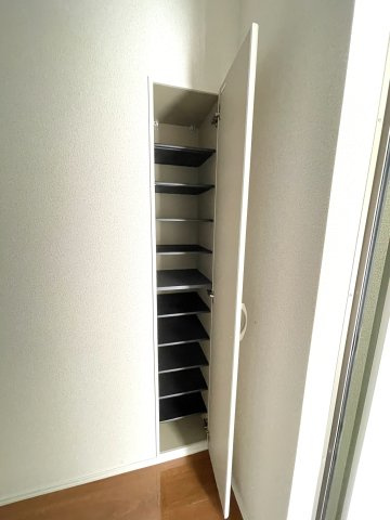 ル・ベリエ一ノ割の収納