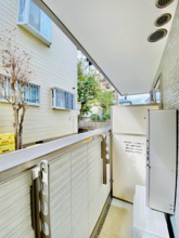 【バルコニー】