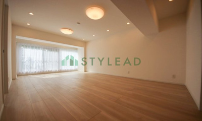 【居間・リビング】 | 弘明寺パークハイツ