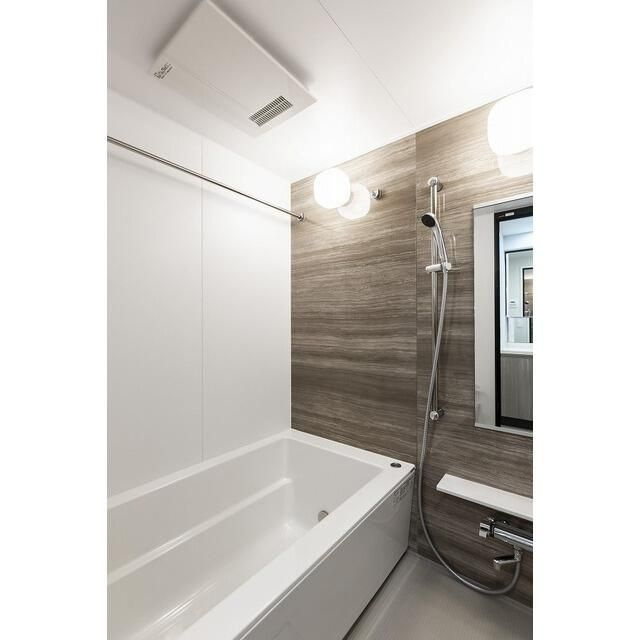 ＬａＳａｎｔｅ　上野の浴室