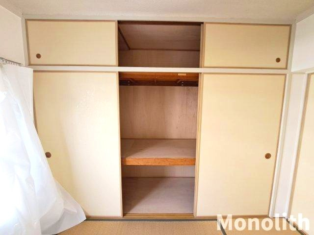 鶴山台38号棟の収納