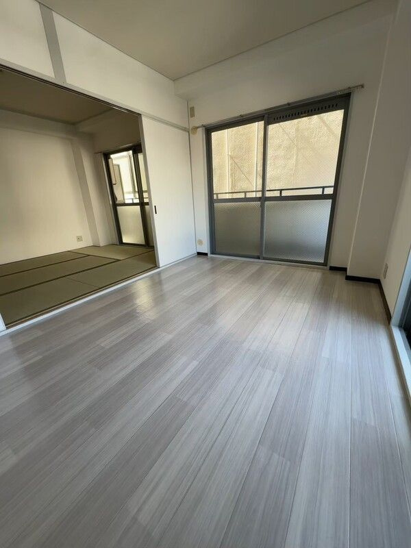 パインブルック東住吉の居間・リビング