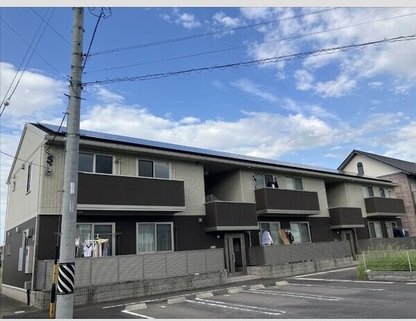 サン・アベニール　A棟