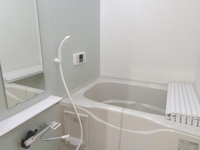 Ｃｅｕ　Ａｚｕｌ（セウ　アジュール）の浴室|バス