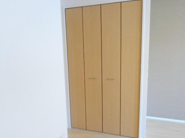 Ｃｅｕ　Ａｚｕｌ（セウ　アジュール）の収納|クローゼット