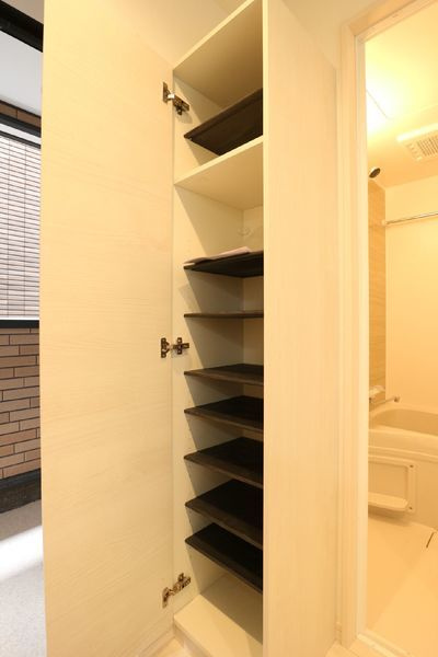 インスパーク本駒込の玄関