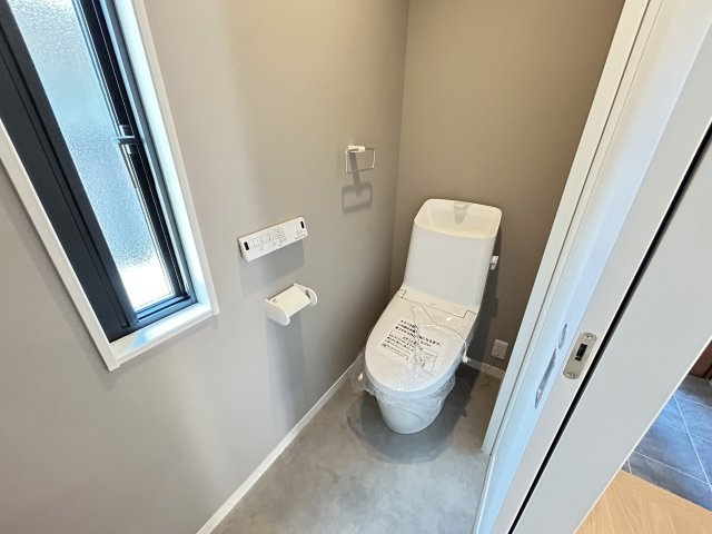 神戸市西区池上２丁目新築戸建２号地のトイレ