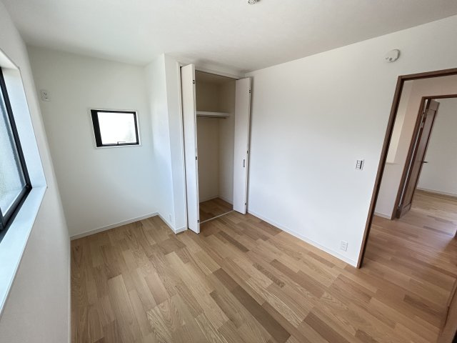 神戸市西区池上２丁目新築戸建２号地の洋室