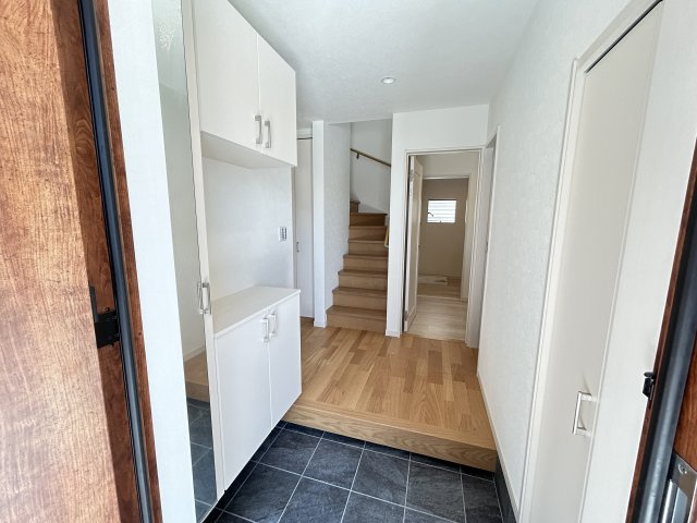 神戸市西区池上２丁目新築戸建２号地の玄関