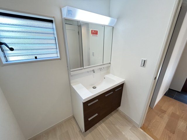 神戸市西区池上２丁目新築戸建２号地の独立洗面台