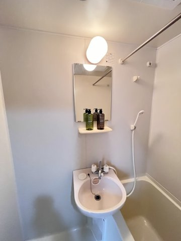 大阪市城東区今福西１丁目の賃貸マンションの独立洗面台