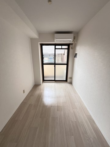 大阪市城東区今福西１丁目の賃貸マンションの居間・リビング