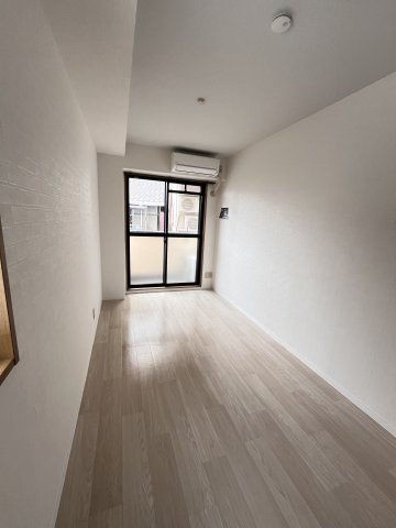 大阪市城東区今福西１丁目の賃貸マンションの洋室