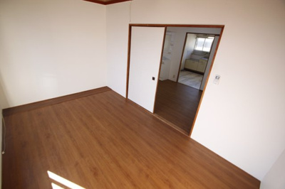 【寝室】 | 森田ハイツ