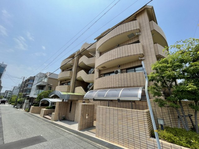 ベルレーブ本山