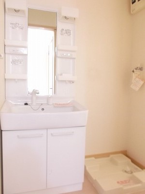 エレガンスブライト　Ｋの洗面所|洗面所