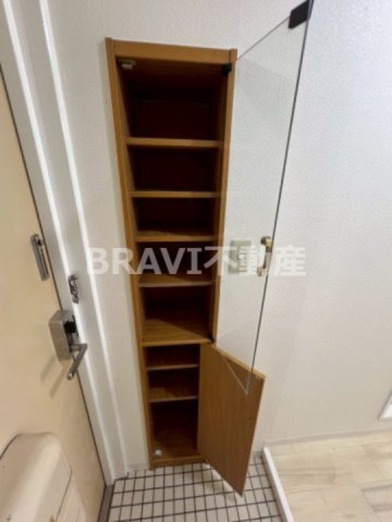サンライン成育　BRAVI不動産の収納|【サンライン成育】十分な収納スペースがあります