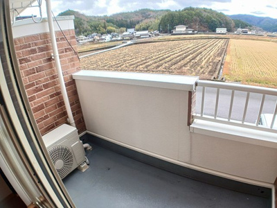 【バルコニー】 | アルカンシェル | 落ち着いた時間を過ごせるバルコニーです