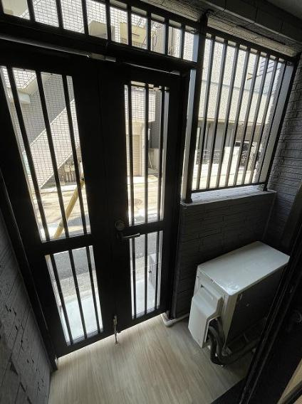 クレストコート西巣鴨のバルコニー