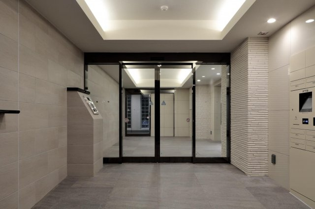 クレストコート西巣鴨のロビー