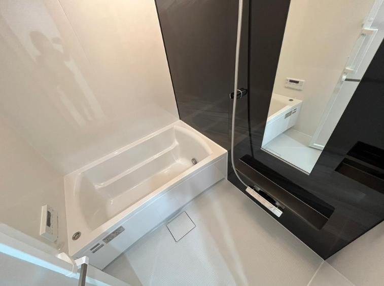 クレストコート西巣鴨の浴室