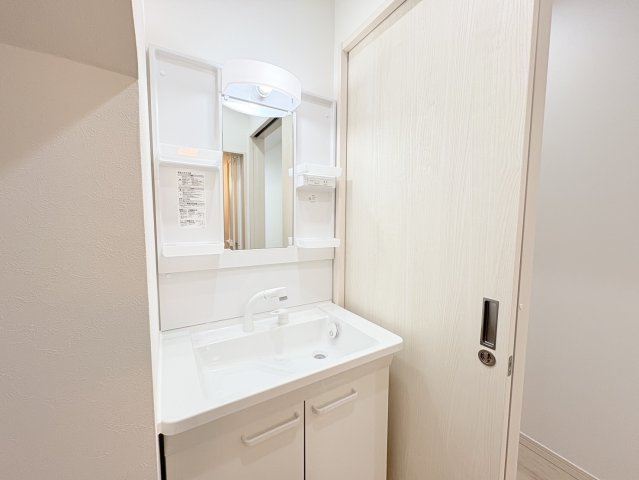 シェリル神戸岡本のエントランス